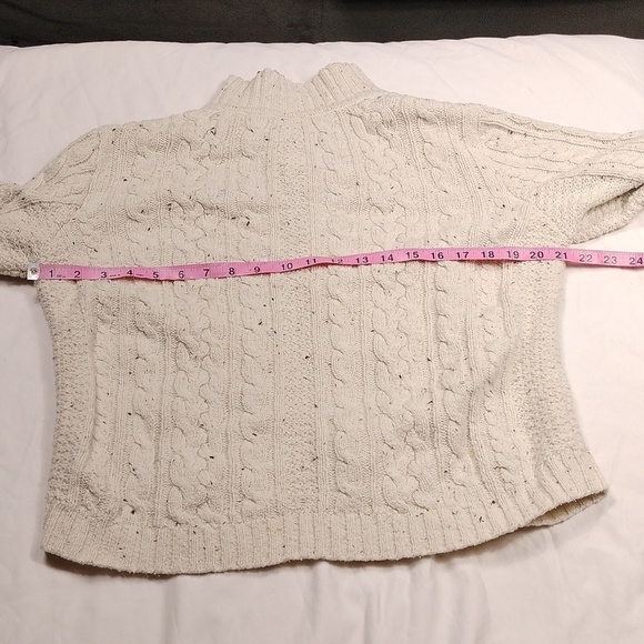 CC Hughes women's XL off white zippered sweater - Picture 9 of 10